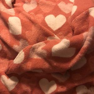 Pullover pink hearts sweater.
